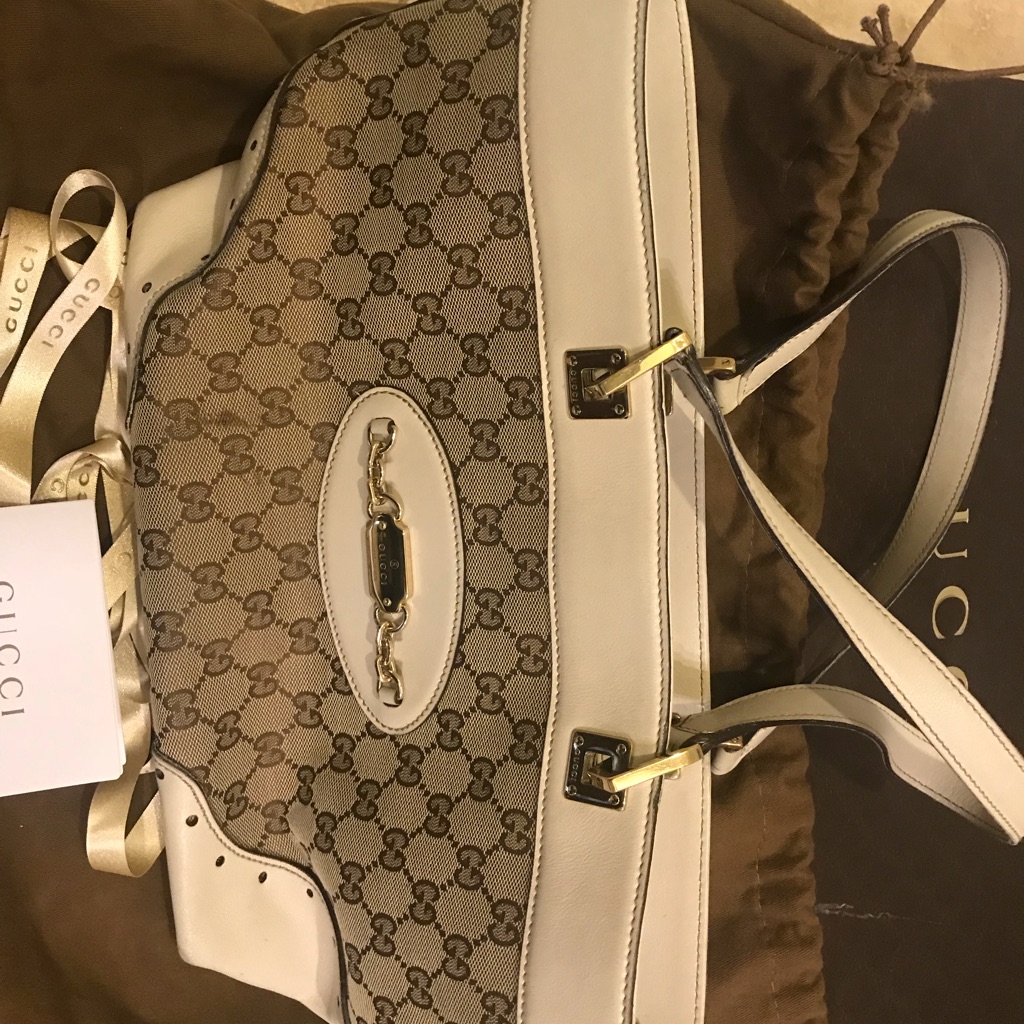 Gucci Beige Gg Canvas Shoulder Bag With White Leather Trim